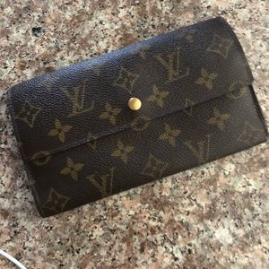 Authentic Louis Vuitton billfold/wallet